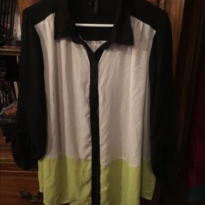 Maurice’s like brand new button down dress shirt